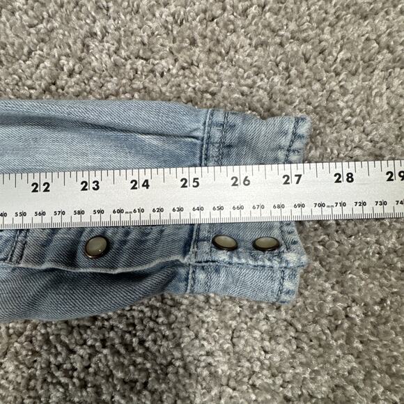 London Jean Women’s Pearl Snap Long Sleeve Shirt Size SMallBlue Denim 100 Cotton - Picture 6 of 7